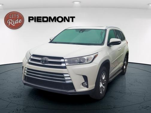 Blizzard Pearl 2017 Toyota Highlander Limited