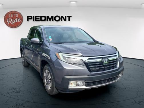 Gray 2017 Honda Ridgeline RTL-E