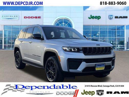 Silver Zynith 2026 Jeep Grand Cherokee Altitude