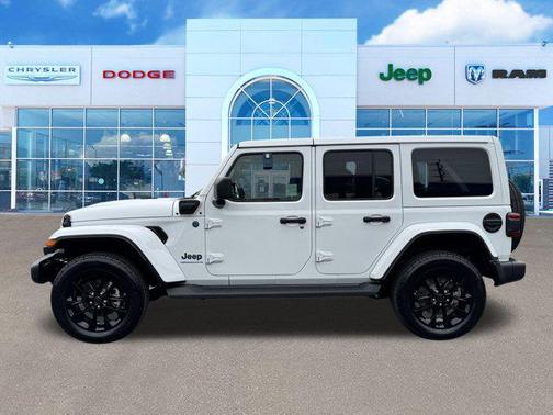 2025 Jeep Wrangler 4xe Sahara