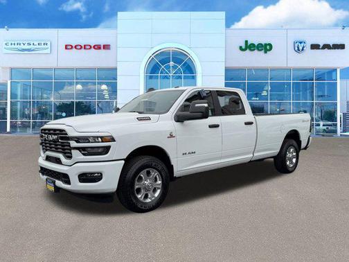 2025 RAM 2500 Big Horn Crew Cab 4x2 8' Box