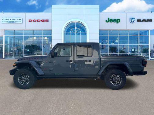 2025 Jeep Gladiator Mojave X