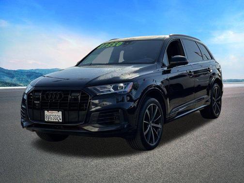 2021 Audi Q7 55 Premium Plus