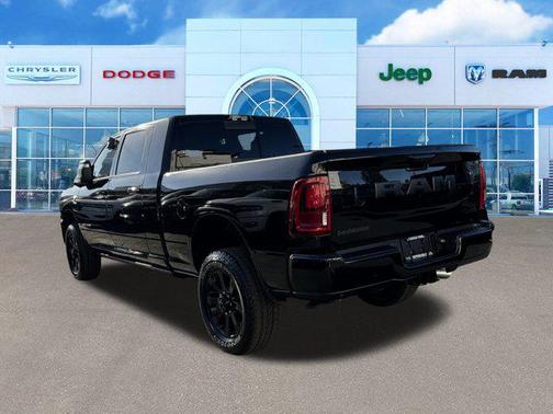 2025 RAM 2500 Laramie Crew Cab 4x4 6'4' Box