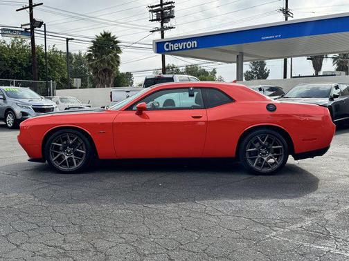 2017 Dodge Challenger R/T