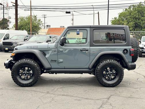 2025 Jeep Wrangler Willys