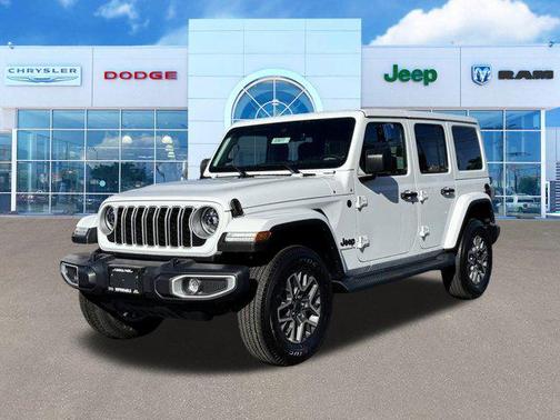 2025 Jeep Wrangler 4-Door Sahara 4x4