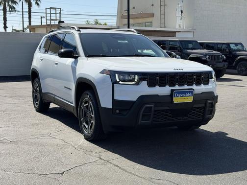 Bright White Clearcoat 2026 Jeep Cherokee Limited