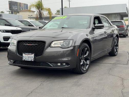 2021 Chrysler 300 S