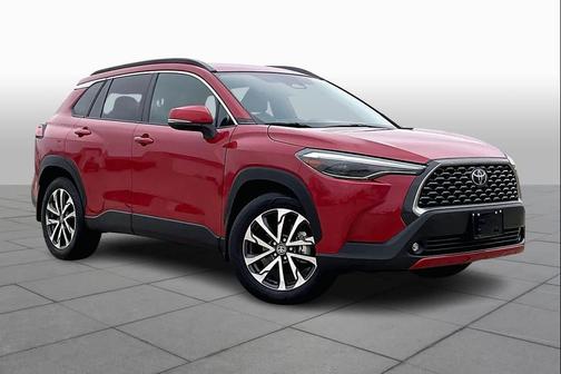 2024 Toyota Corolla Cross XLE