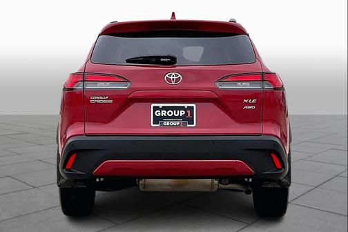 2024 Toyota Corolla Cross XLE