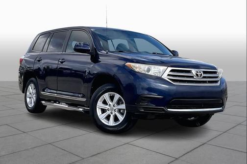 2011 Toyota Highlander SE