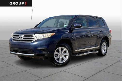 2011 Toyota Highlander SE