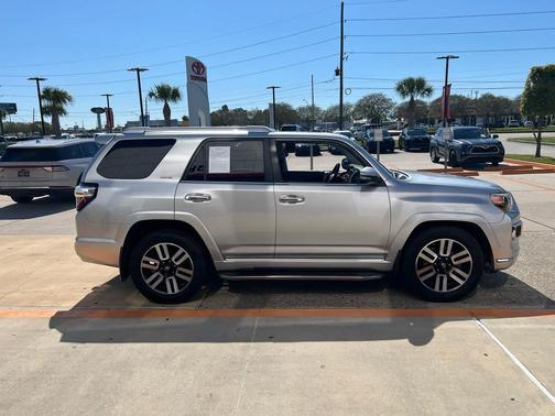 2016 Toyota 4Runner Limited