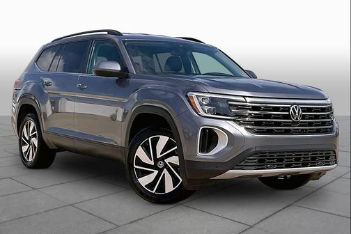 Platinum Gray Metallic 2025 Volkswagen Atlas 2.0T SE w/Technology