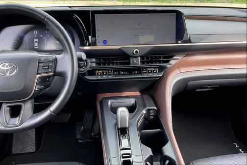 2023 Toyota Crown Limited