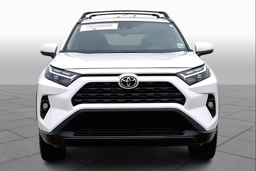 Wind Chill Pearl 2025 Toyota RAV4 XLE Premium