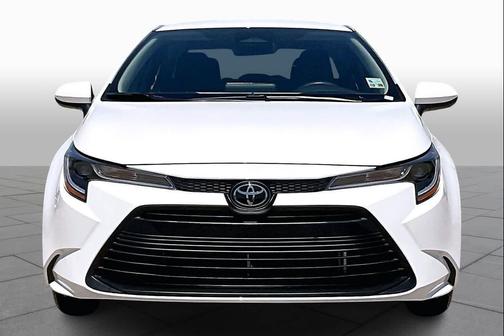 Ice Cap 2025 Toyota Corolla LE