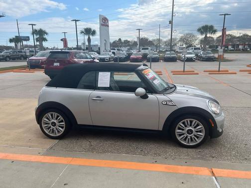2012 MINI Cooper S Base
