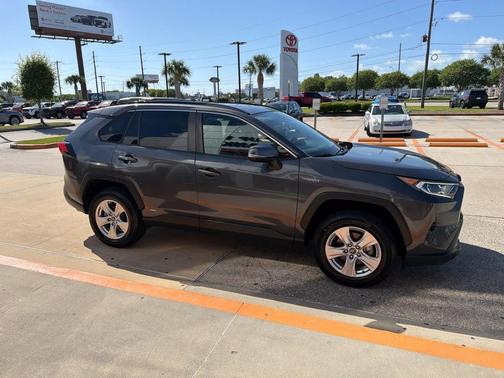Magnetic Gray Metallic 2020 Toyota RAV4 Hybrid XLE