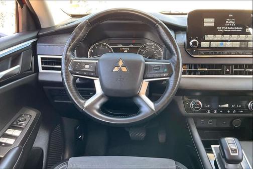 2024 Mitsubishi Outlander SE 2.5 2WD