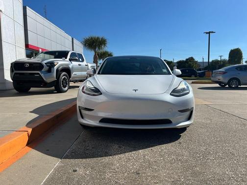 2019 Tesla Model 3 Standard Range