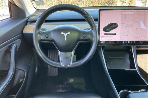 2019 Tesla Model 3 Standard Range
