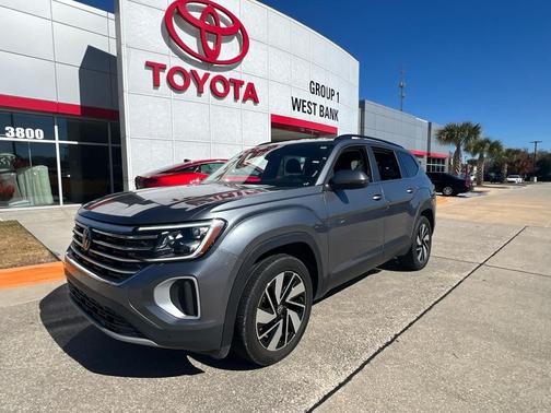 2025 Volkswagen Atlas 2.0T SE w/Technology 4MOTION