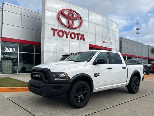 2024 RAM 1500 Classic Warlock Crew Cab 4x2 5'7' Box