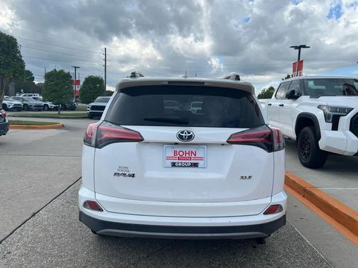 2018 Toyota RAV4 XLE