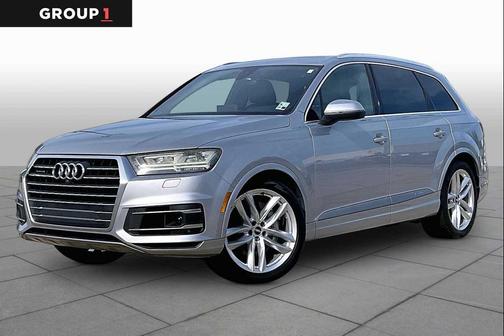 Graphite Gray Metallic 2017 Audi Q7 3.0T Prestige