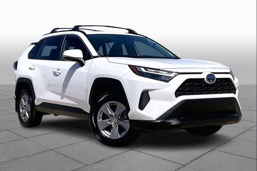 2022 Toyota RAV4 Hybrid XLE