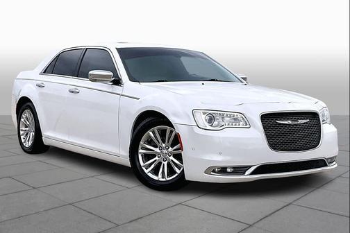 2015 Chrysler 300C Base