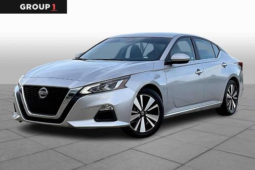 2022 Nissan Altima 2.5 SV