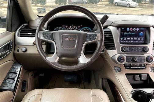 2017 GMC Yukon SLT