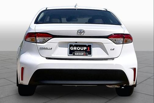 Ice Cap 2027 Toyota Corolla LE
