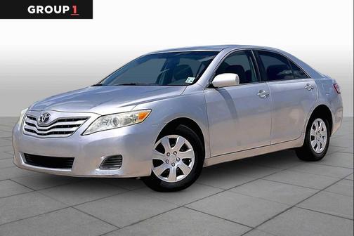 2010 Toyota Camry LE