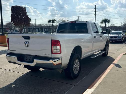 2024 RAM 2500 Big Horn Crew Cab 4x4 8' Box