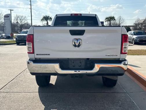 2024 RAM 2500 Big Horn Crew Cab 4x4 8' Box