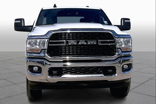 2024 RAM 2500 Big Horn Crew Cab 4x4 8' Box