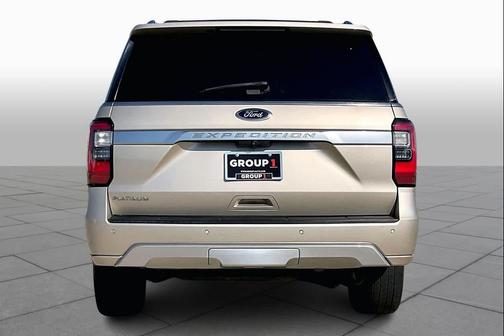 White Gold Metallic 2018 Ford Expedition Platinum