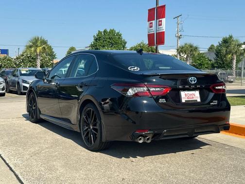 2024 Toyota Camry Hybrid XSE