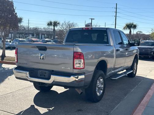 2024 RAM 2500 Big Horn Crew Cab 4x4 6'4' Box