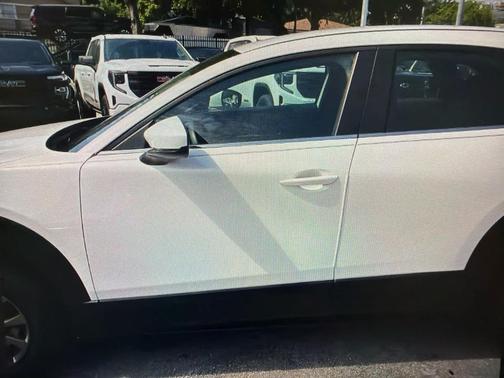 Snowflake White Pearl Mica 2021 Mazda CX-30 2.5 S