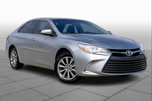 2017 Toyota Camry XLE