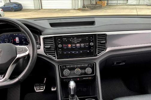 2023 Volkswagen Atlas 3.6L SEL Premium R-Line