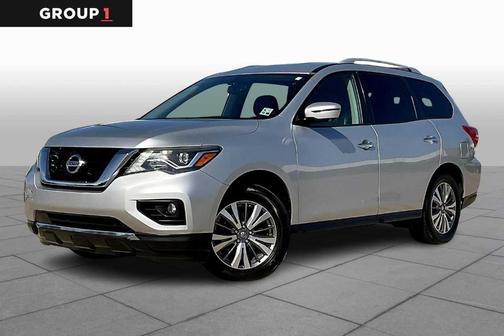 2018 Nissan Pathfinder SL