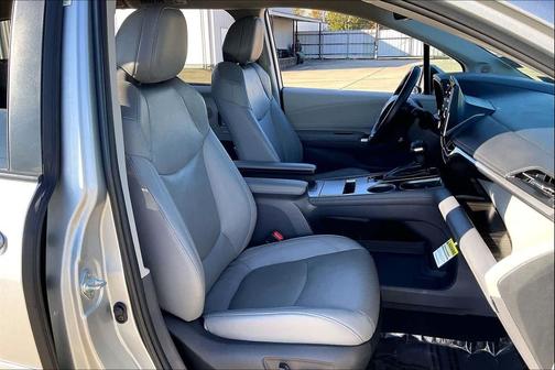 2022 Toyota Sienna Limited