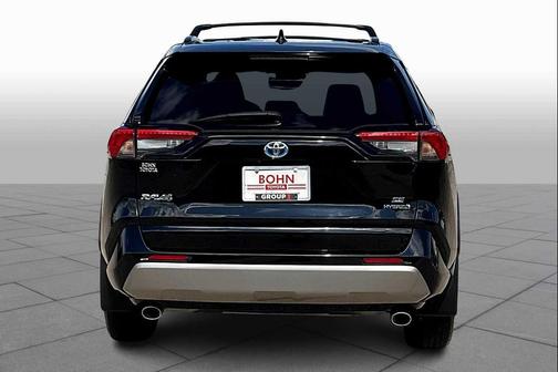 2023 Toyota RAV4 Hybrid SE