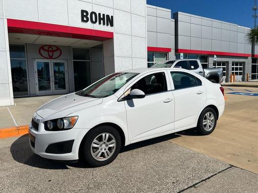 2016 Chevrolet Sonic LT
